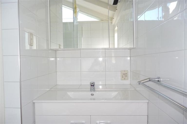 Photo of property in 48b Bristol Street, St Albans, Christchurch, 8014