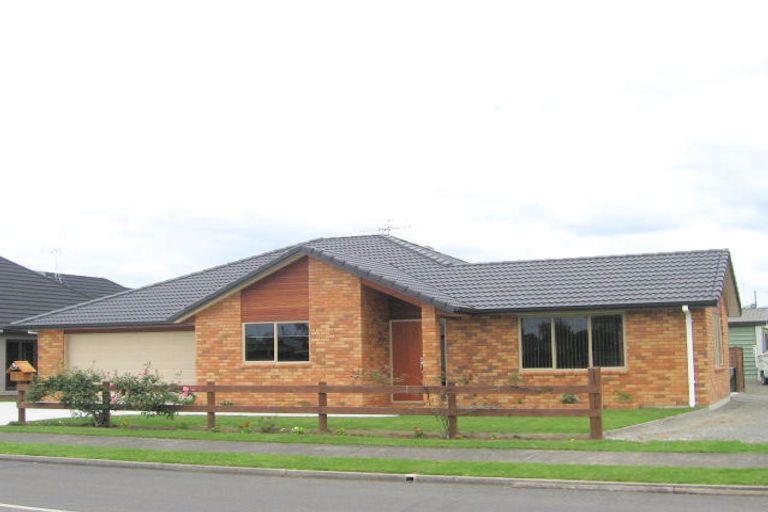 Photo of property in 17 Levley Lane, Katikati, 3129