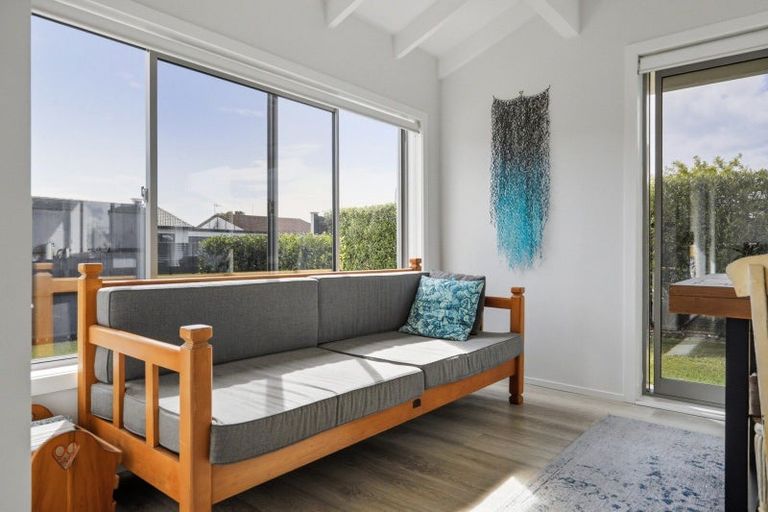 Photo of property in 3a Compton Place, Mount Maunganui, 3116