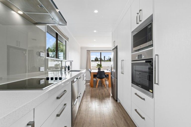 Photo of property in 99 Townhead Crescent, Bethlehem, Tauranga, 3110