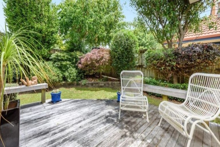 Photo of property in 14 Doneraille Place, Bethlehem, Tauranga, 3110