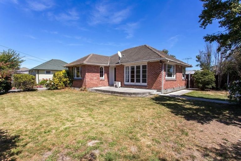 Photo of property in 122 Briggs Road, Shirley, Christchurch, 8052