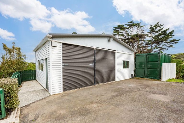 Photo of property in 56 Owhiti Street, Titahi Bay, Porirua, 5022