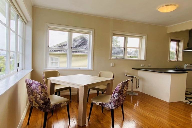 Photo of property in 210 Kepa Road, Mission Bay, Auckland, 1071