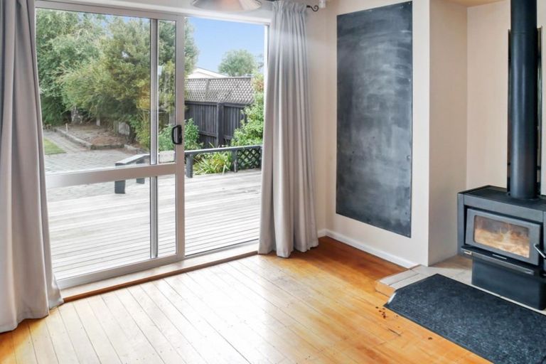 Photo of property in 20 Westerleigh Street, Bishopdale, Christchurch, 8053