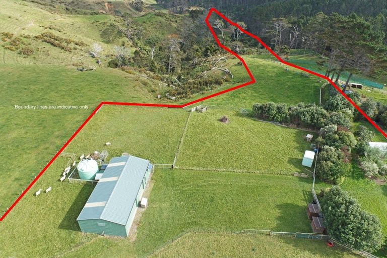 Photo of property in 1231 Awhitu Road, Pollok, 2684