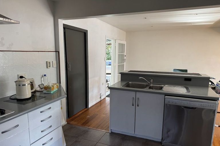 Photo of property in 8 Vesty Avenue, Hillcrest, Hamilton, 3216