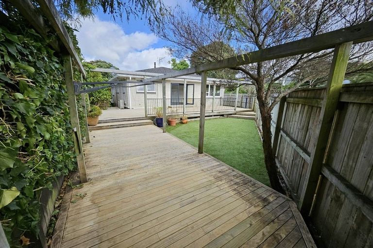 Photo of property in 28 Bloomfield Terrace, Hutt Central, Lower Hutt, 5010