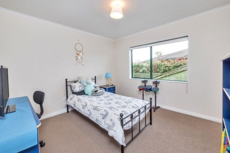 Photo of property in 20 Gairloch Place, Wattle Downs, Auckland, 2103