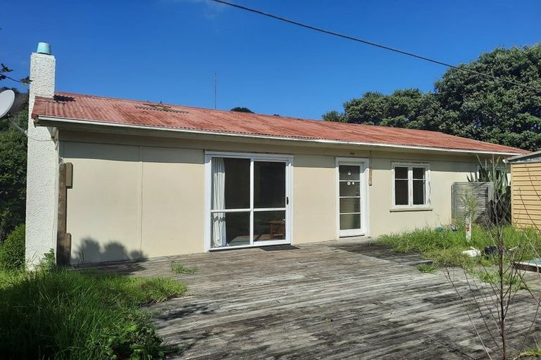 Photo of property in 4 Oha Street, Mokau, 4376