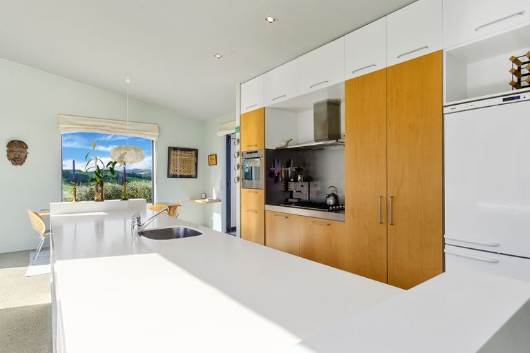 Photo of property in 200 Waiteitei Road, Wellsford, 0974