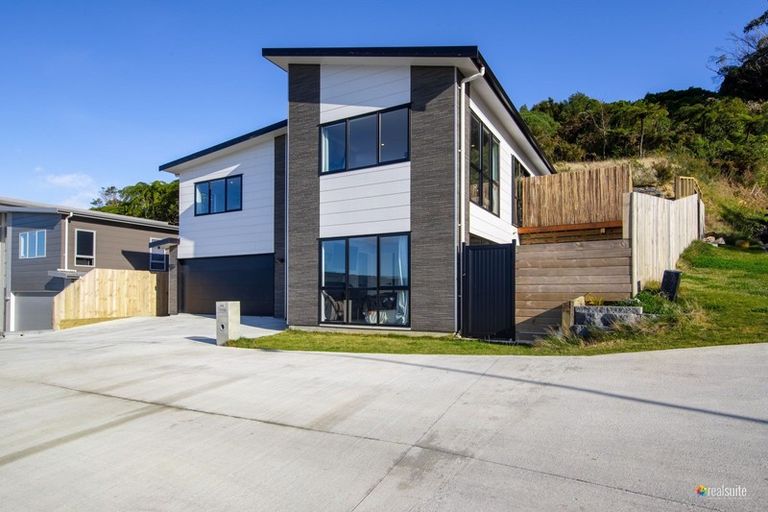 Photo of property in 4b Lindis Lane, Kelson, Lower Hutt, 5010