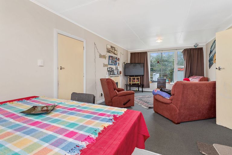 Photo of property in 42 Puriri Crescent, Hillcrest, Rotorua, 3015