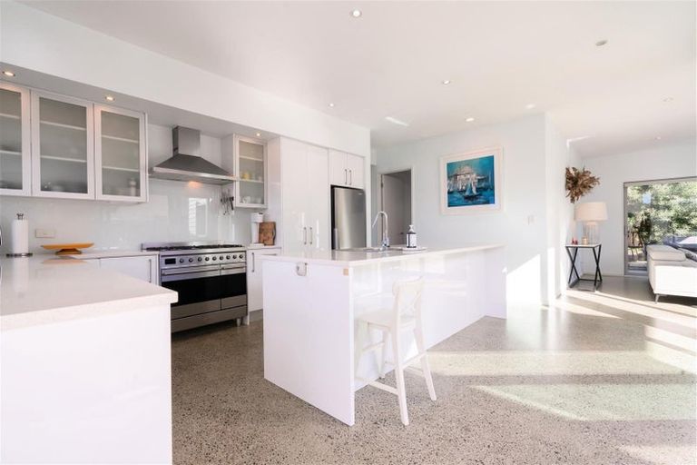 Photo of property in 22 Mangatawhiri Road, Omaha, Warkworth, 0986