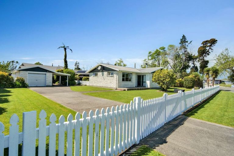 Photo of property in 11 Ballance Street, Westport, 7825