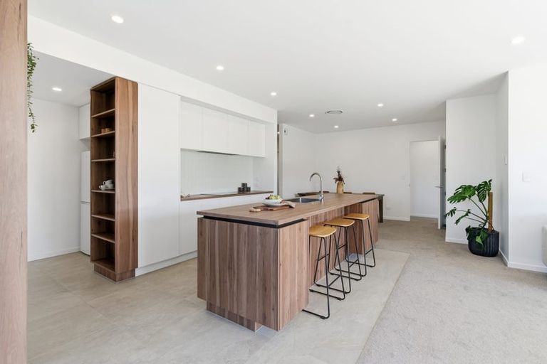 Photo of property in 15 Frank Ernest Crescent, Prebbleton, 7604