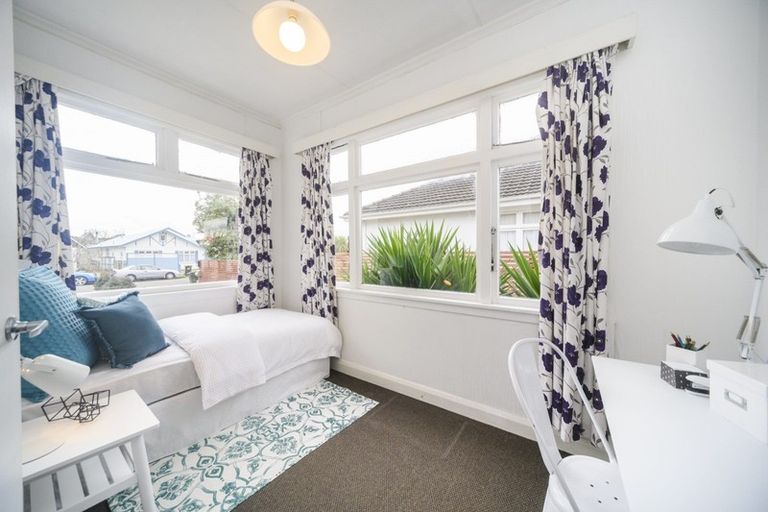 Photo of property in 11a Jensen Street, Hokowhitu, Palmerston North, 4410