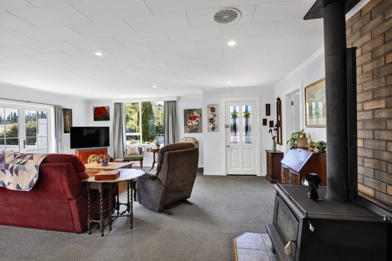 Photo of property in 30 Kahikatea Street, Inglewood, 4330