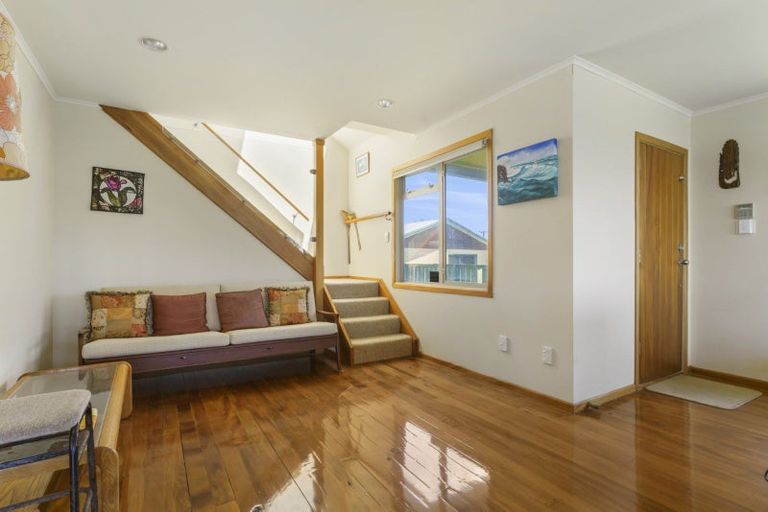 Photo of property in 67 Karewa Parade, Papamoa Beach, Papamoa, 3118