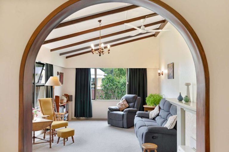 Photo of property in 9 Photinia Place, Aramoho, Whanganui, 4500