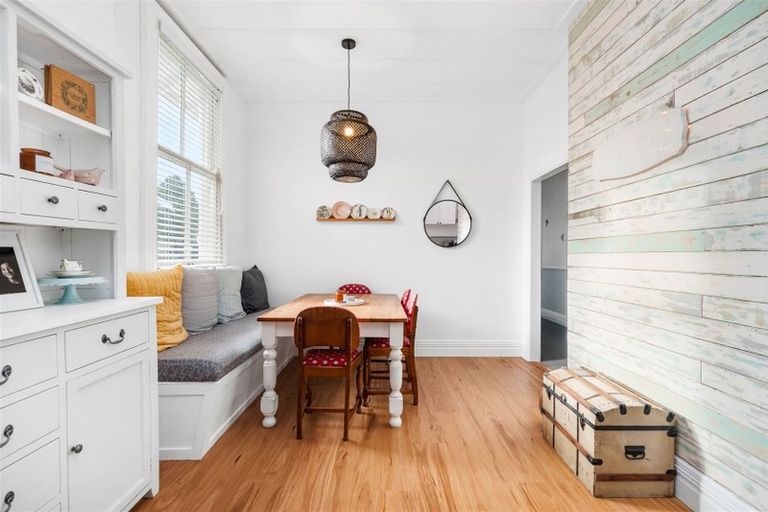 Photo of property in 10 Drummond Street, Regent, Whangarei, 0112
