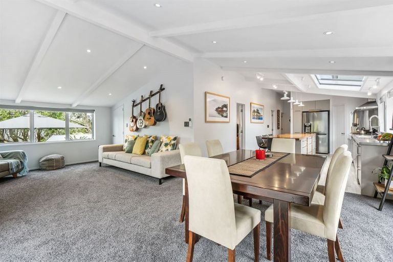 Photo of property in 49a Riverhills Avenue, Pakuranga Heights, Auckland, 2010