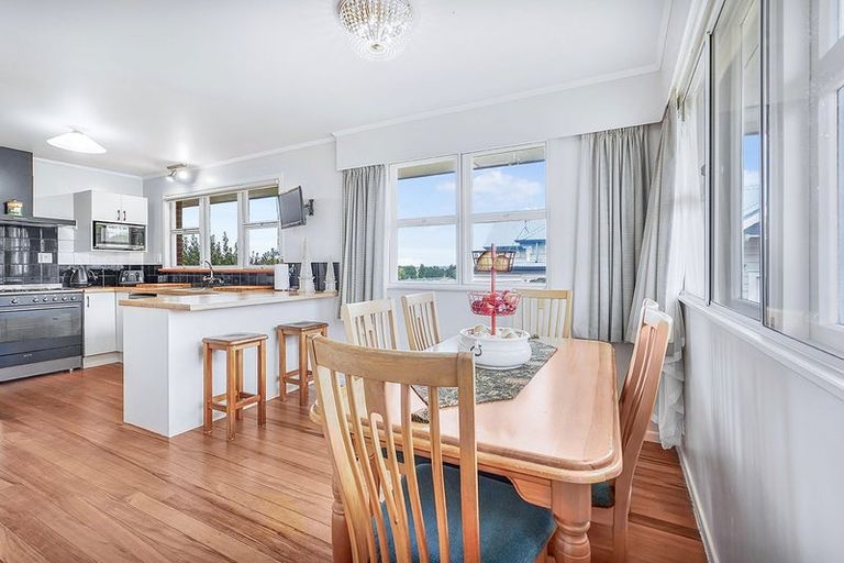 Photo of property in 107 Tuhikaramea Road, Dinsdale, Hamilton, 3204