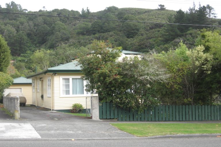 Photo of property in 58 Tawhai Street, Stokes Valley, Lower Hutt, 5019