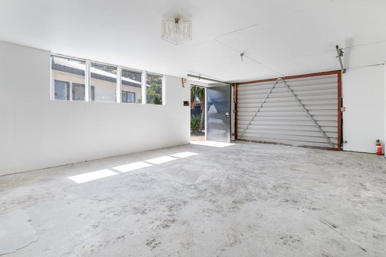 Photo of property in 2/487 Pages Road, Bexley, Christchurch, 8061