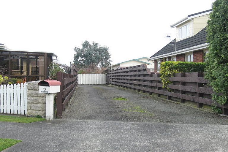 Photo of property in 5 Tui Mill Grove, Feilding, 4702