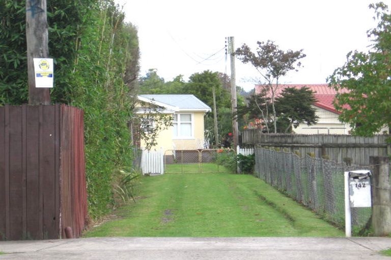 Photo of property in 147 Bruce Mclaren Road, Henderson, Auckland, 0612