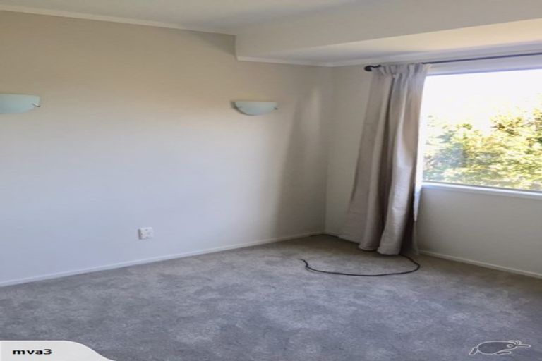 Photo of property in 1/71 Kowhai Road, Mairangi Bay, Auckland, 0630