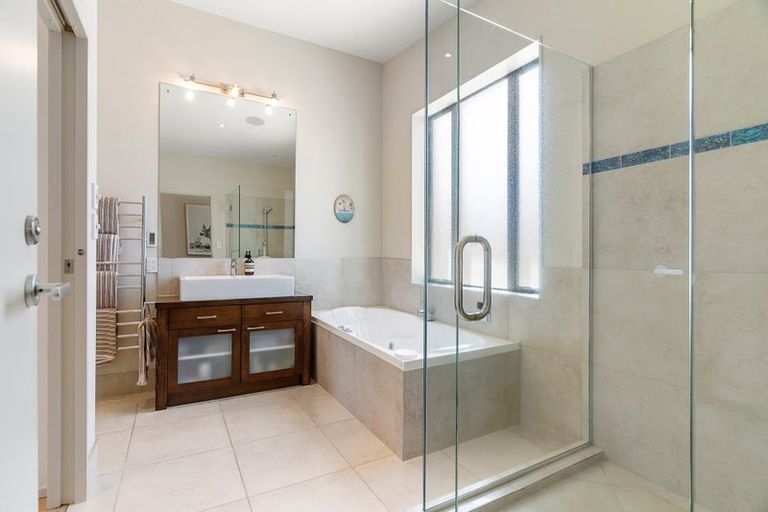 Photo of property in 156 Waterways Parade, Pauanui, Hikuai, 3579