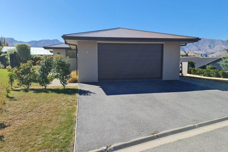 Photo of property in 3 Snowshill Lane, Lower Shotover, Queenstown, 9371