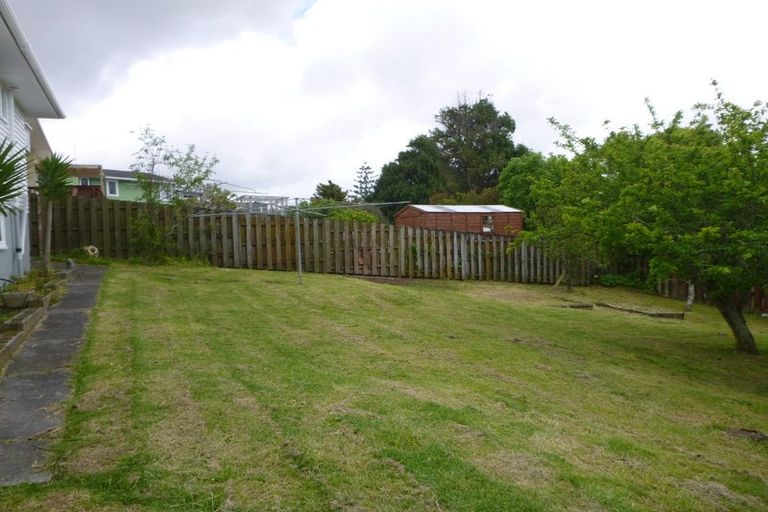 Photo of property in 67 Juniper Road, Sunnynook, Auckland, 0620