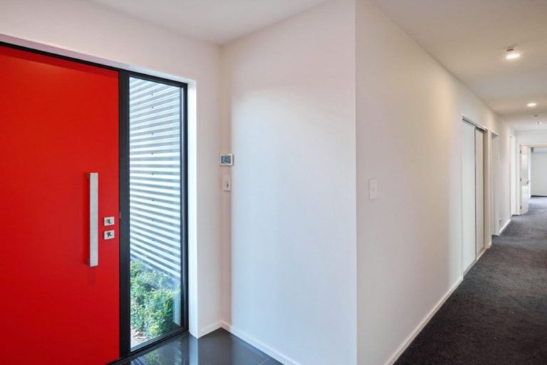 Photo of property in 403c Harewood Road, Harewood, Christchurch, 8051