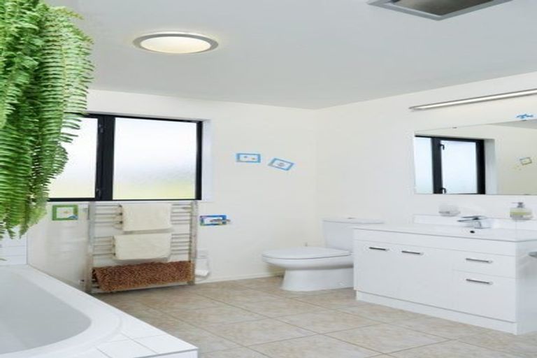 Photo of property in 4 Patiki Place, Diamond Harbour, Lyttelton, 8971