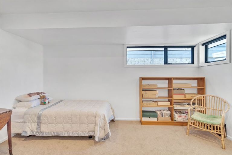 Photo of property in 1/26 Makora Street, Fendalton, Christchurch, 8041