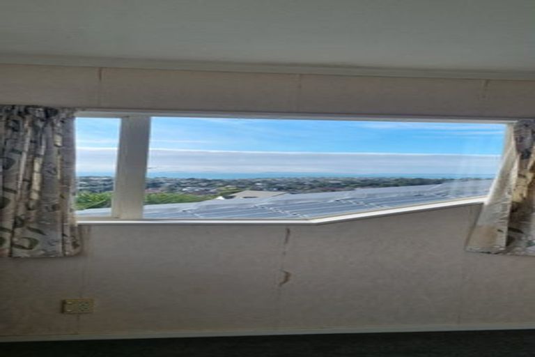 Photo of property in 742a East Coast Road, Pinehill, Auckland, 0630