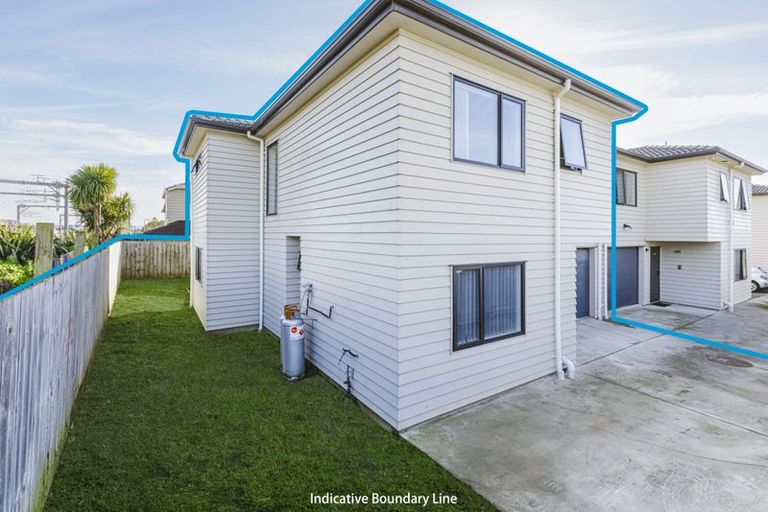 Photo of property in 54d Cambridge Terrace, Papatoetoe, Auckland, 2025