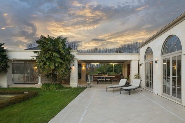 Photo of property in 472 Pound Road, Yaldhurst, Christchurch, 7676