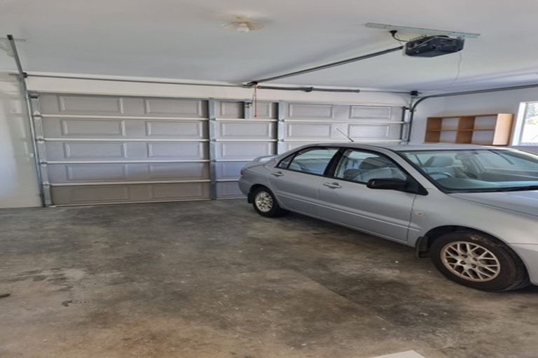 Photo of property in 1/7 Thurston Place, Bucklands Beach, Auckland, 2012