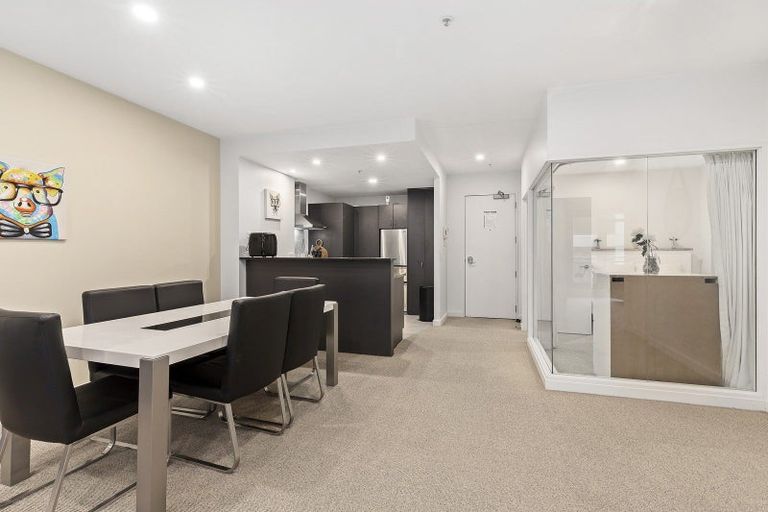 Photo of property in Kate Sheppard Apartments, 3e/42 Molesworth Street, Thorndon, Wellington, 6011