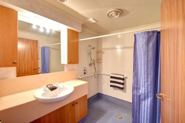 Photo of property in Balmoral Park, 30/31 Eastbourne Street, Caversham, Dunedin, 9012