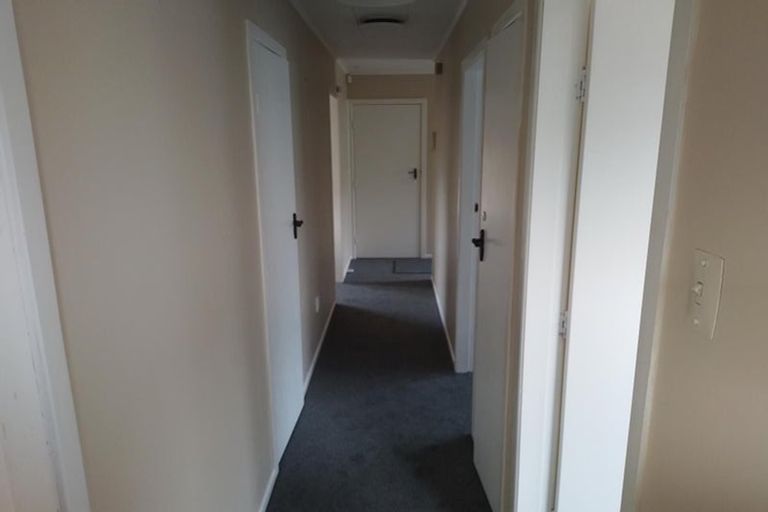 Photo of property in 11a Waddington Drive, Naenae, Lower Hutt, 5011