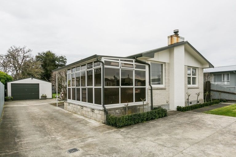 Photo of property in 33 Upham Street, Havelock North, 4130