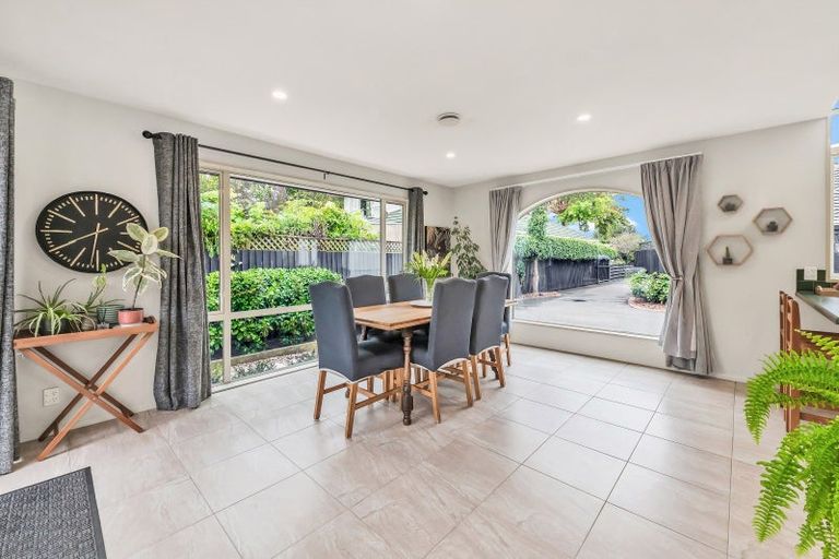Photo of property in 79 Withells Road, Avonhead, Christchurch, 8042