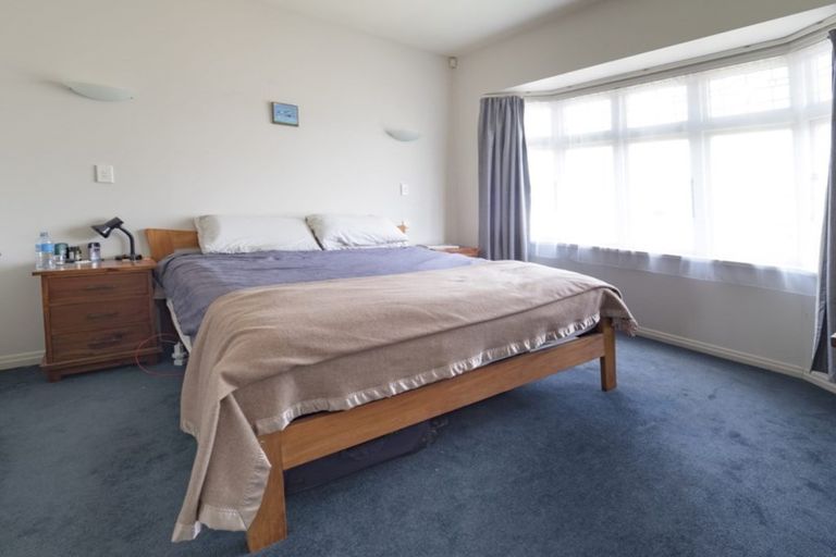 Photo of property in 16 Collins Street, Petone, Lower Hutt, 5012