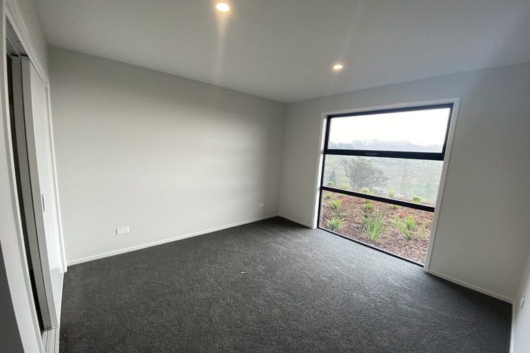 Photo of property in 5 Hill Tops Way, Stoke, Nelson, 7011