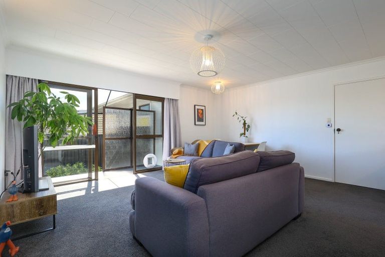 Photo of property in 2/7 Jellicoe Avenue, Stoke, Nelson, 7011